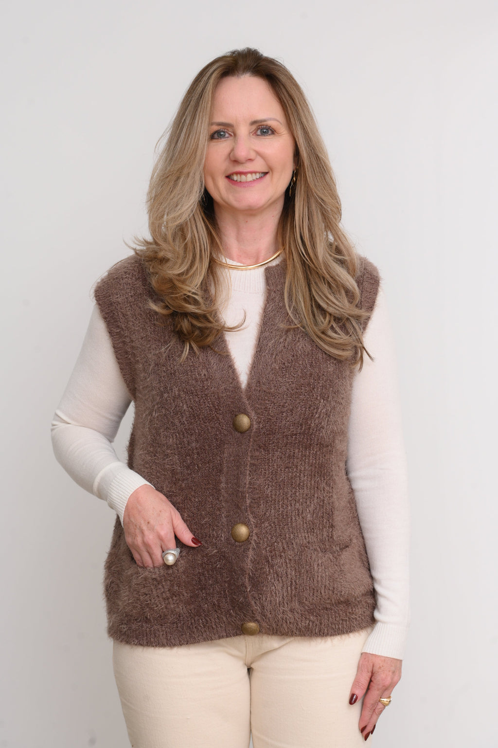 COLETE ANGORA LIDIA
